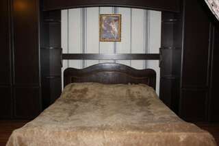 Гостевой дом Ella Guesthouse Боржоми Семейный номер-студио-8